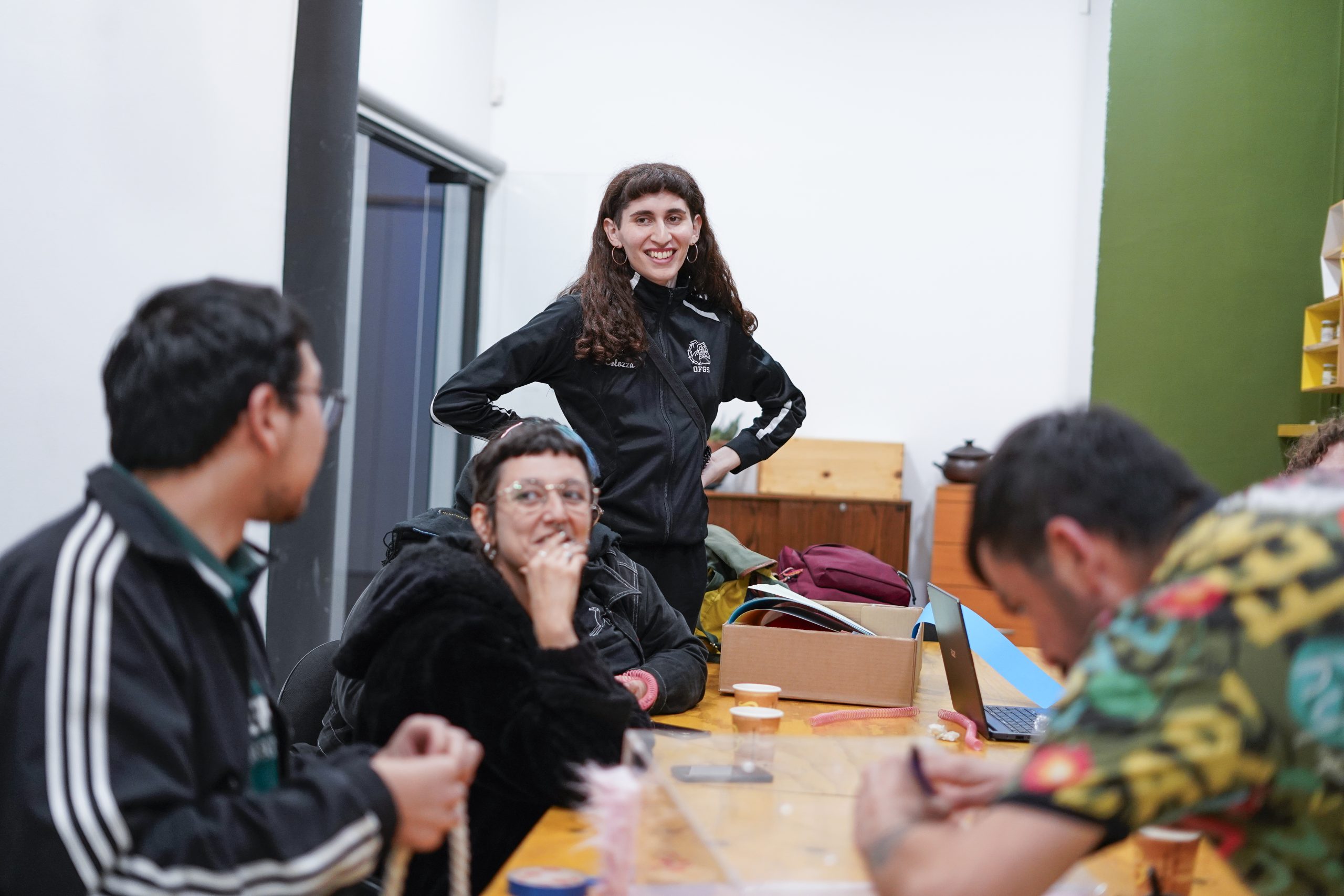 Asamblea Abierta Biblioteca Cuir