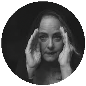 Retrato de MAIRYM CRUZ-BERNAL participante de las tertulias de poesía, ciencia y música.
