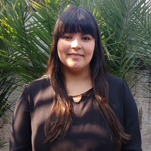 Retrato de la monitora medioambiental y facilitadora de germinando nuestro barrio Morín Vera Parra 